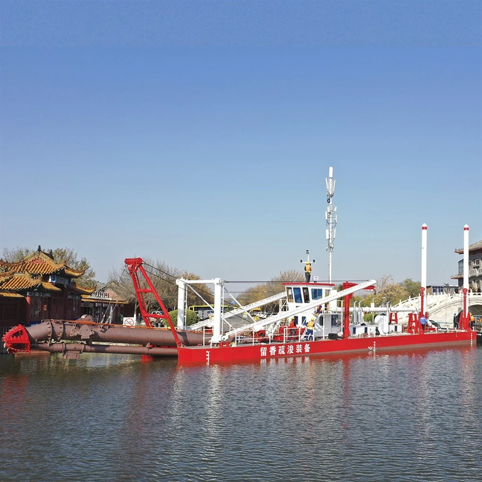 Tagħmir tat-Tħammil tax-Xmara Urbana Cutter Suction Dredger